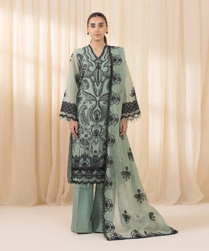 3 Piece - Embroidered Karandi Suit