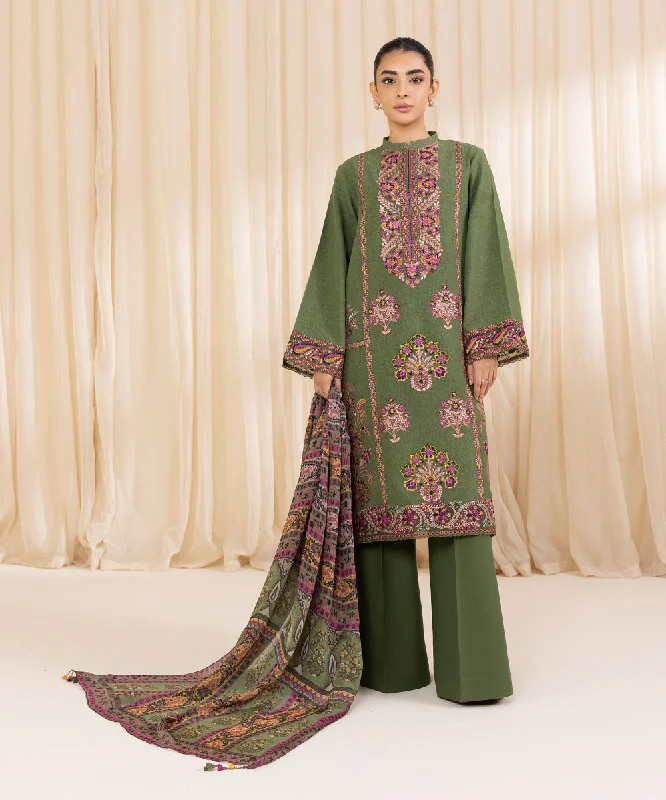 3 Piece - Embroidered Karandi Suit