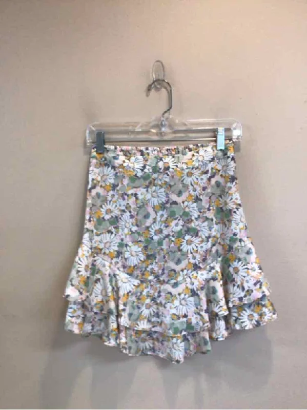 LAUREN CONRAD SIZE XSMALL Ladies SKIRT