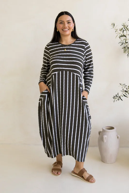 Long Sleeve Soho Dress in Moss Green/White Stripe