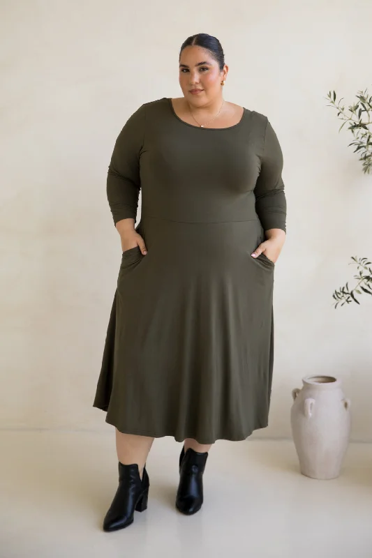 Penelope Dress in Moss Green