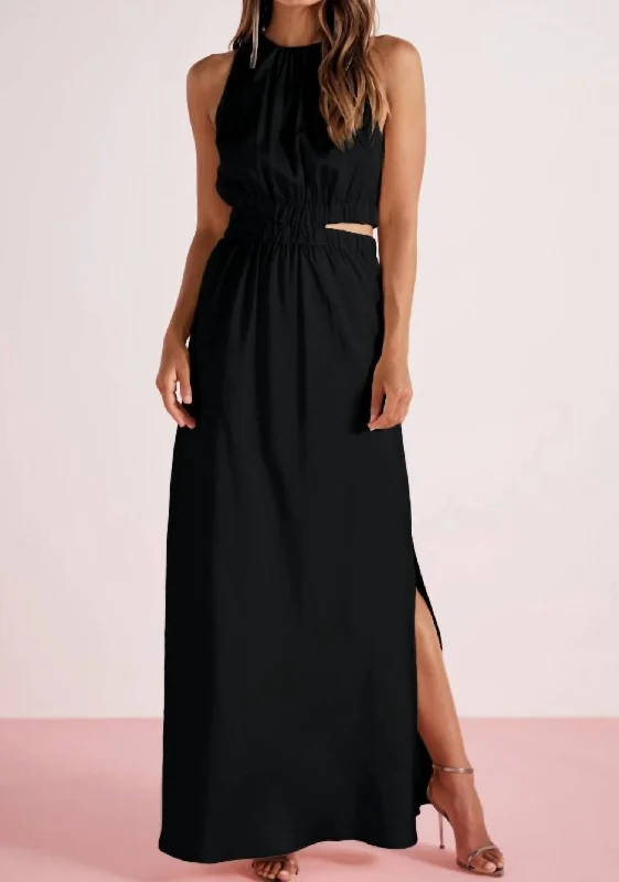 Finlay Gown In Black