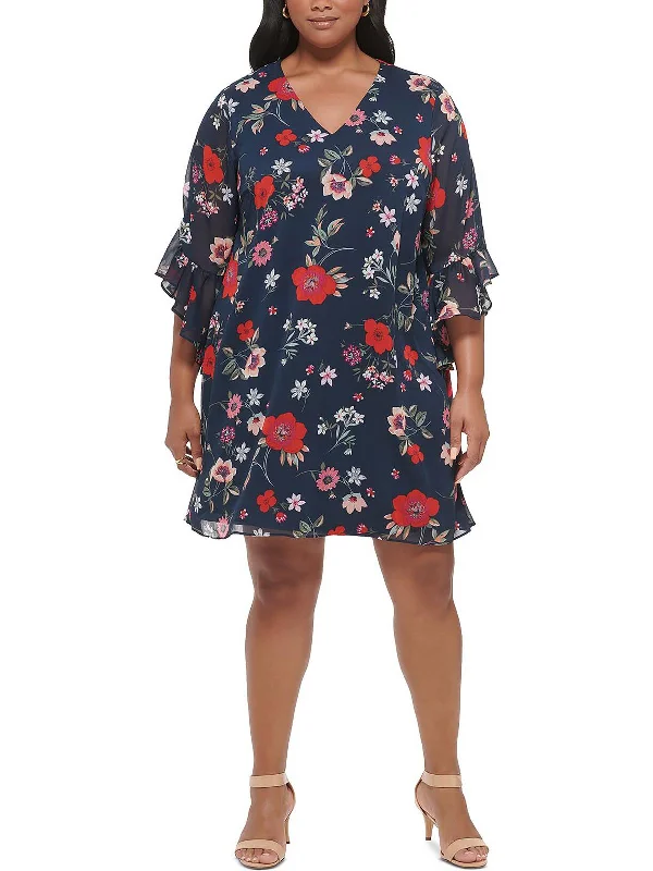 Plus Womens Floral Bell Sleeve Mini Dress